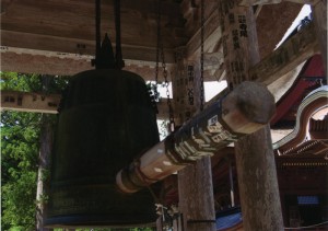 羽黒山神社鐘楼