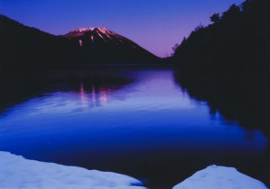 山湖夕暮れ