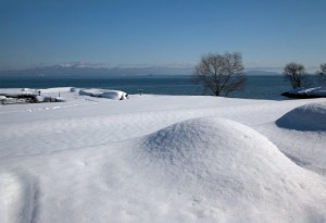 雪の琵琶湖