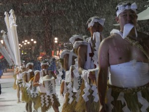 雪の裸参り