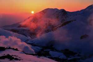 雪山夕照　