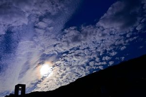 夢舞台の秋空