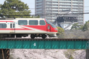 岡崎城花見列車　
